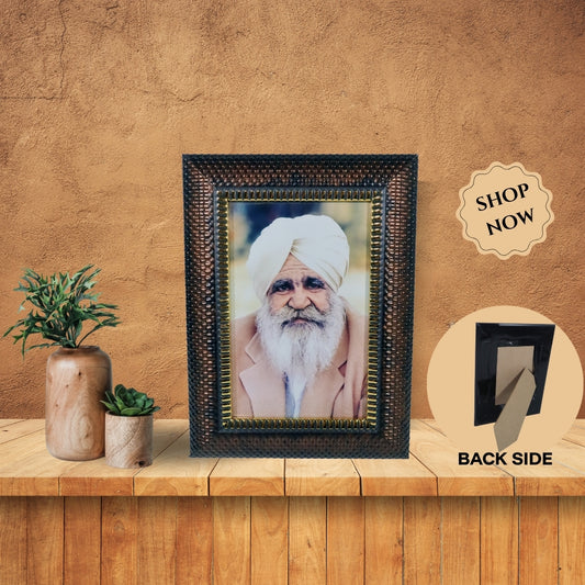 Photo Frame Stand - Sant Darshan Singh Ji Maharaj